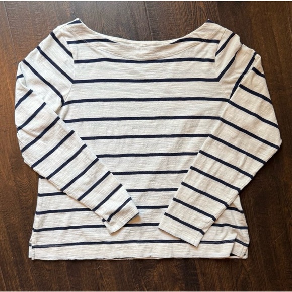 Old Navy Women's Mariner Loose Long Sleeve T-shirt, Size medium - Picture 1 of 4